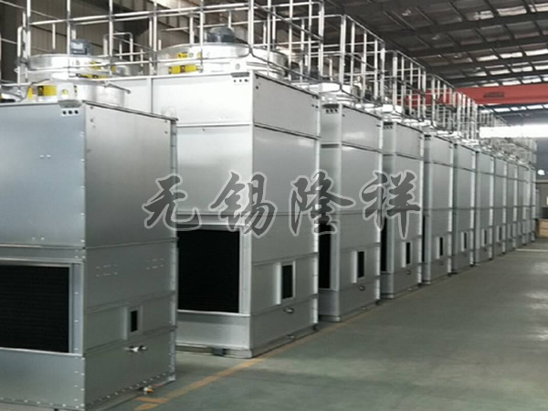 逆流闭式冷却塔