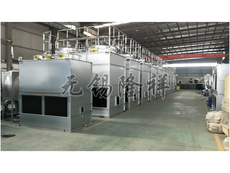 逆流闭式冷却塔